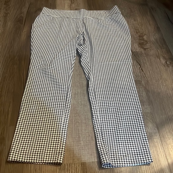 Lands' End womens sz large petite Blue & Ivory Herringbone Pull-on Waist Pants - Picture 1 of 7